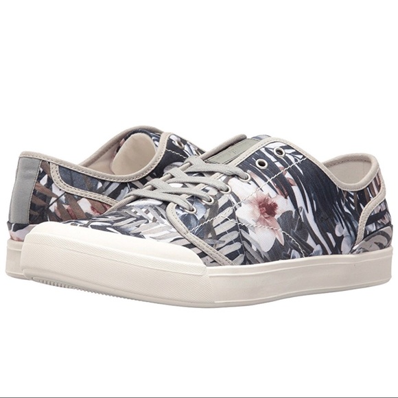 Sam Edelman Shoes - Sam Edelman Nate Sneakers Palm Print Design NWT